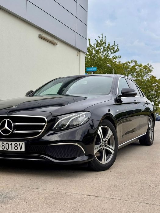 Mercedes-Benz Klasa E MERCEDES-BENZ Klasa E, Avantgarde, ekonomiczny