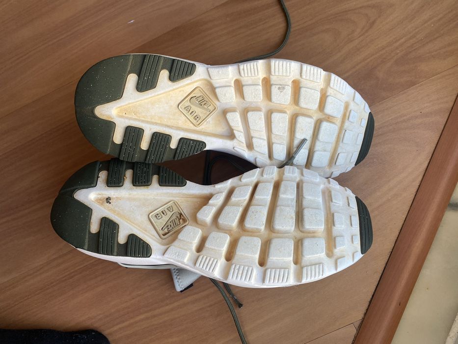 Nike Huarache tamanho 42