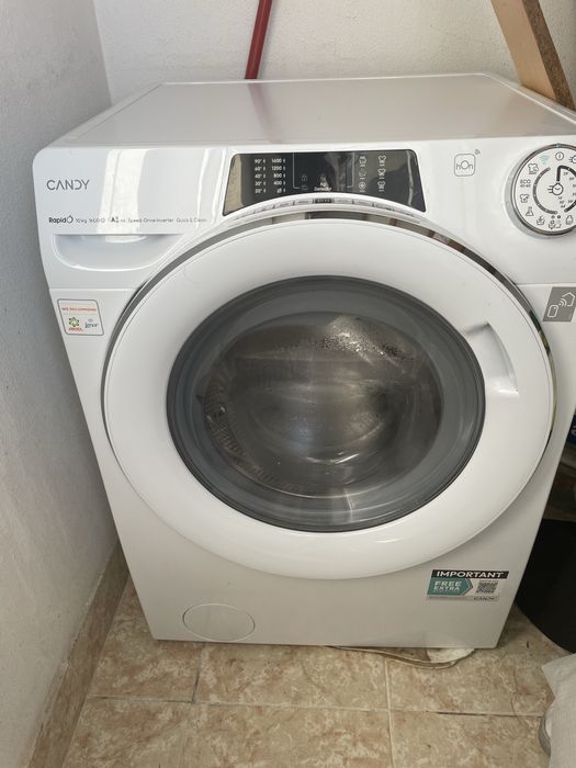 Maquina de lavar candy 10 kilos, como nova.