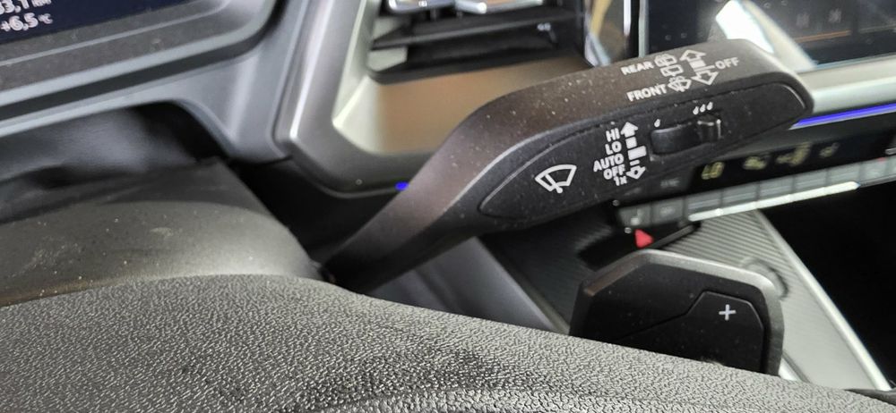 Продам Audi Q4 e-tron.40