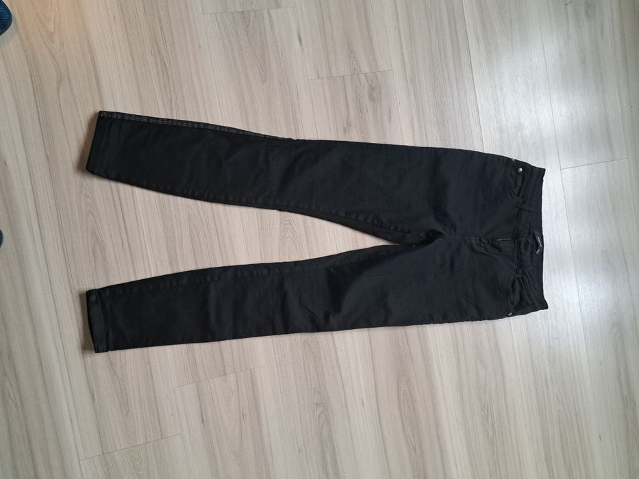 Spodnie damskie czarne