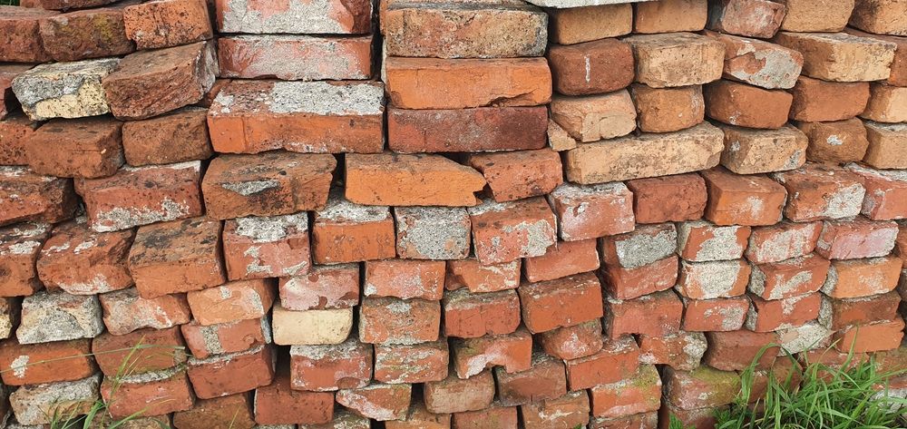 Cegła rozbiórkowa