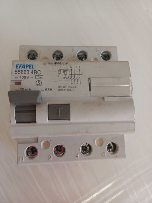 Disjuntor difetencial trifásico Efapel