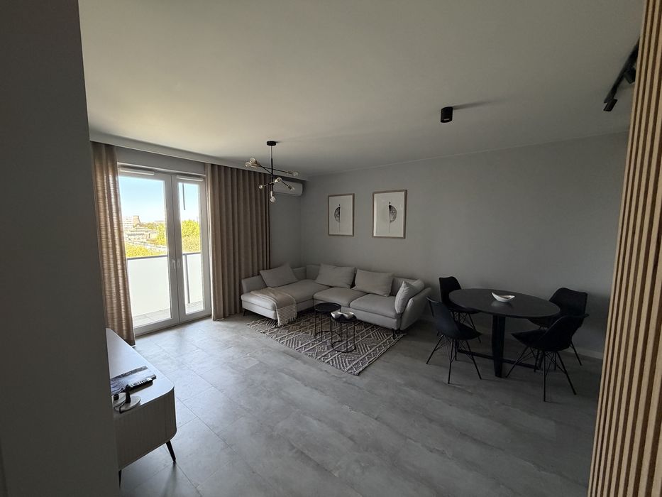 Nowoczesne 2-pokojowe mieszkanie 45 m² | balkon | klimatyzacja | 1,5km od centrum