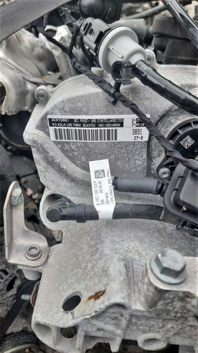 Motor Volkswagen Golf VIII (CD1) 1.0 TSI 12V - Ref: DLA