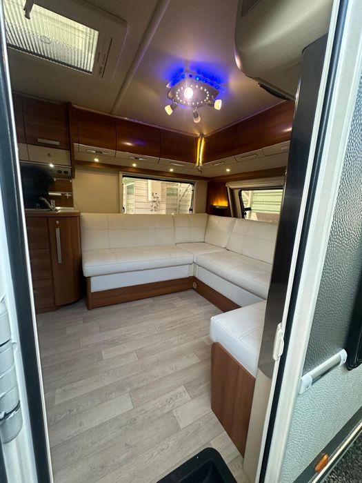 Caravana FENDT topo gama docs portugueses