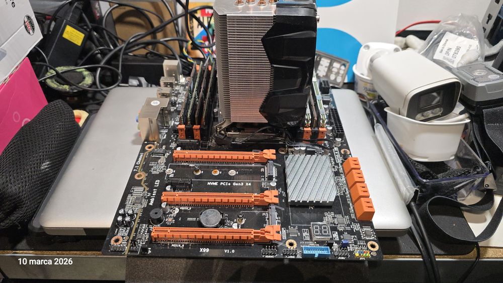 Płyta główna + procesor xeon E5 2696v3 18c/36t 160GBRAM