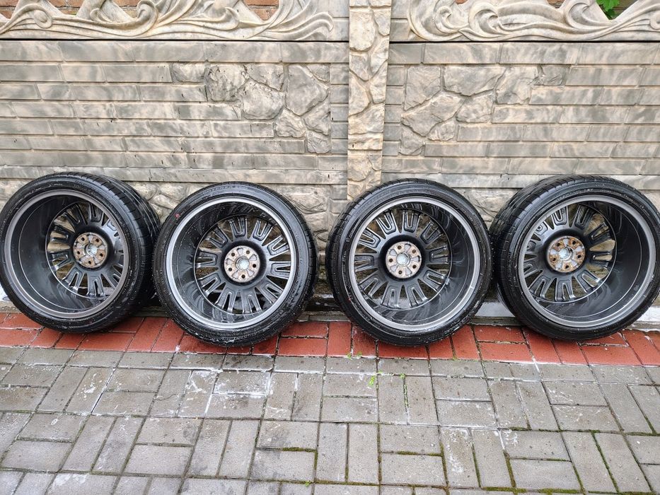 Шини Bridgestone 225/40/18 з оригінальними дисками, GM 5*105 R18x7.5J IS44