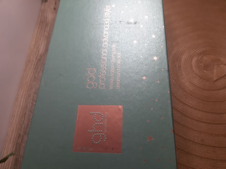 Професійний випрямляч для волосся GHD Gold stailer Dreamland Collectio