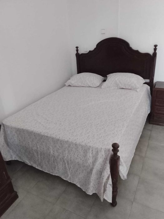 Quarto para arendar em Vale de Amoreira