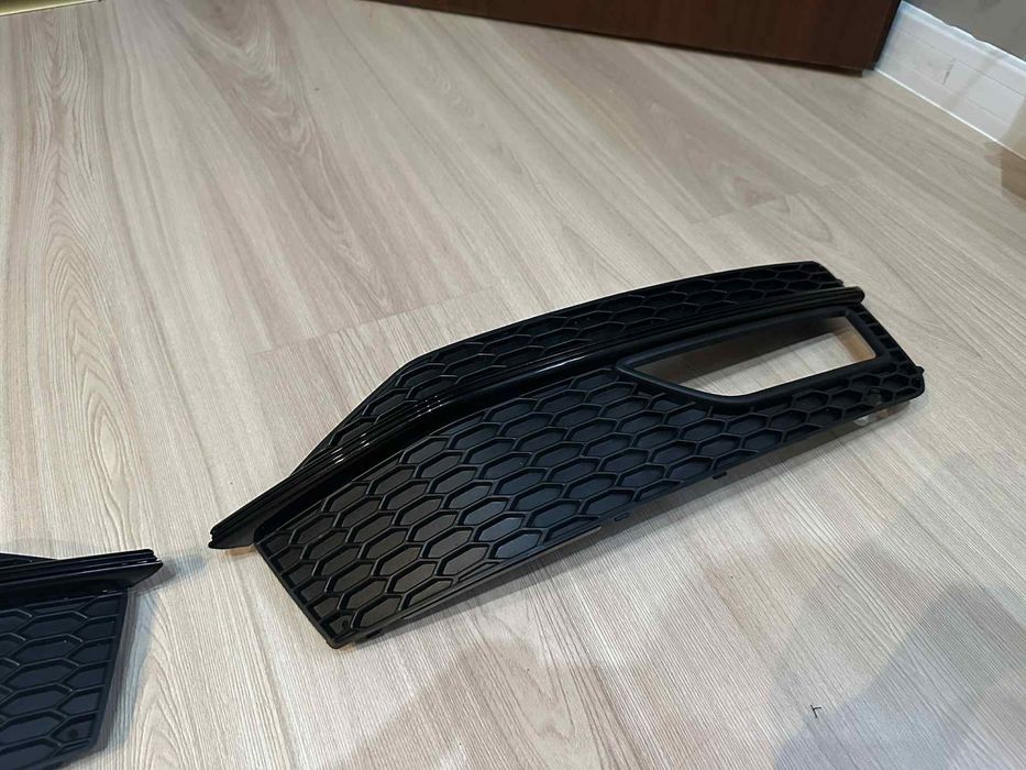 Kratki zderzaka Audi A4 B8 s-line