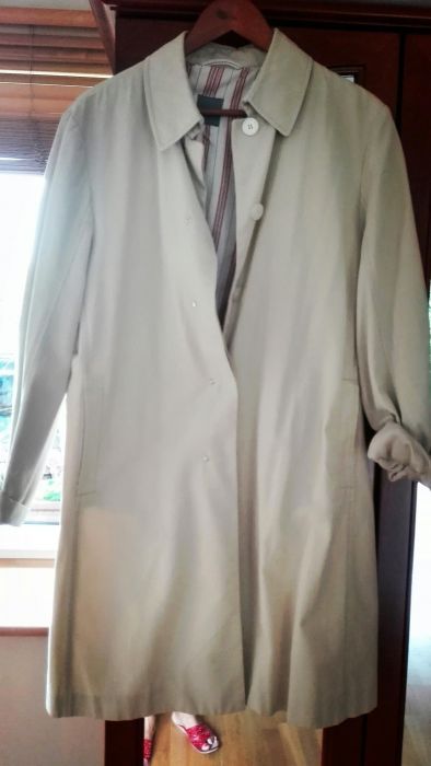 Damski plaszcz bez ociepliny