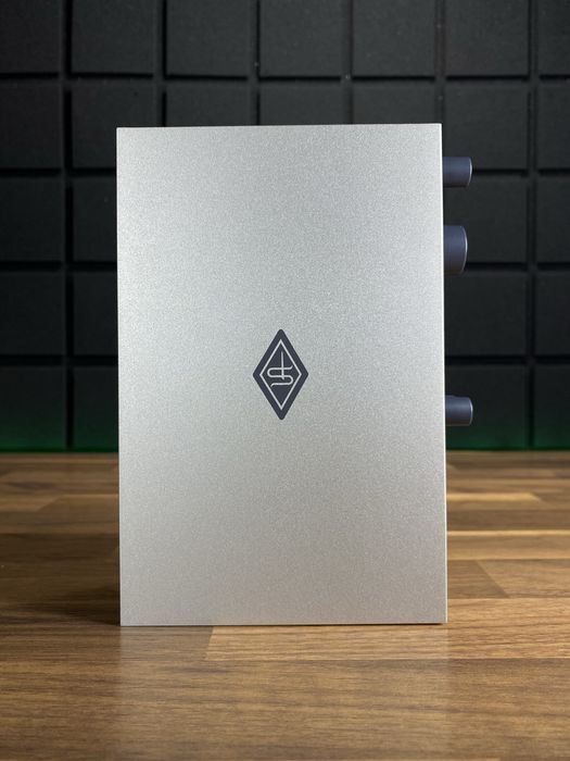 Universal Audio Volt 2 (Доставим курьером - БЕСПЛАТНО!)