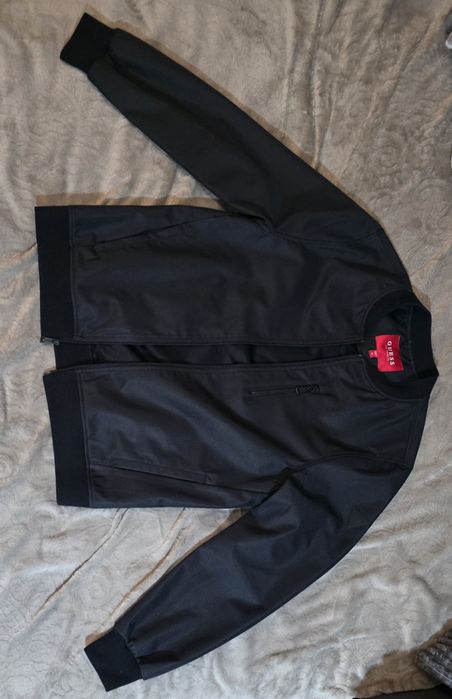 Guess kurtka bomberka