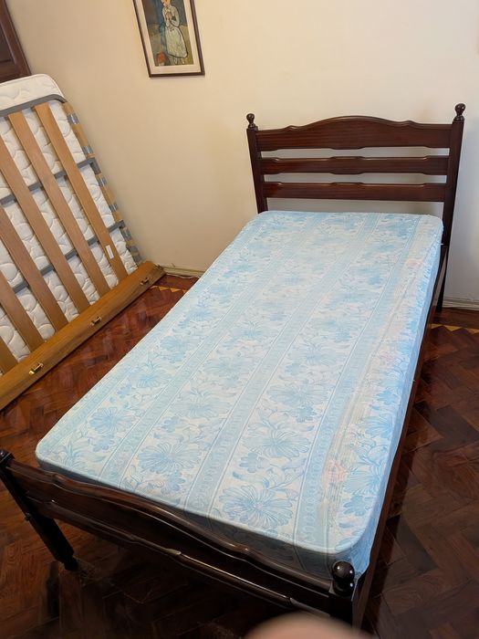 Cama com colchão