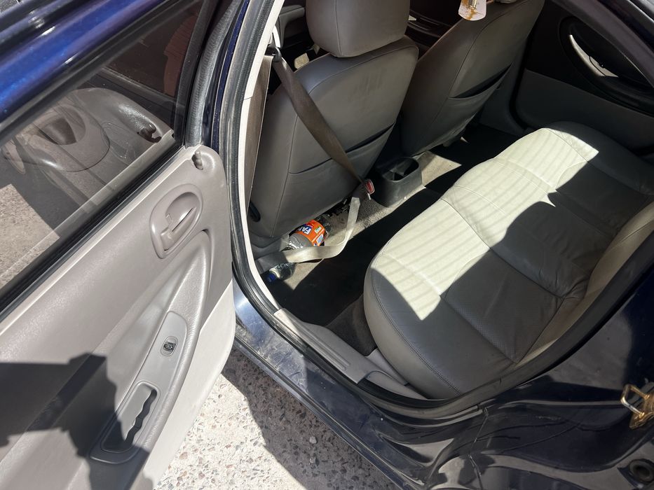 Продам ДОДЖ СТРАТУС