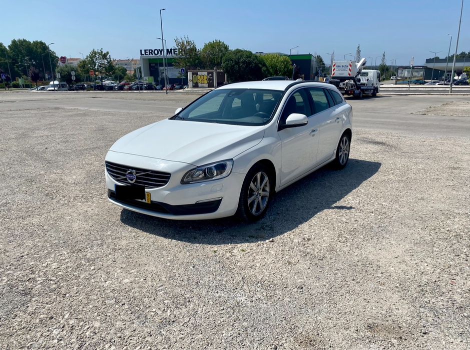 Volvo V60 2.0 D2 Momentum