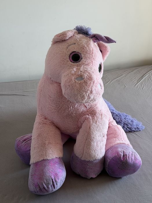 Bardzo duży pluszak jednorożec