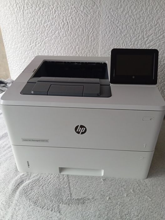 Drukarka HP LaserJet Managed E50145 – Stan Idealny | Niski Przebieg |