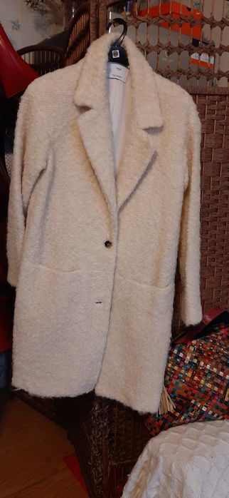 Plaszcz w kolorze ekri