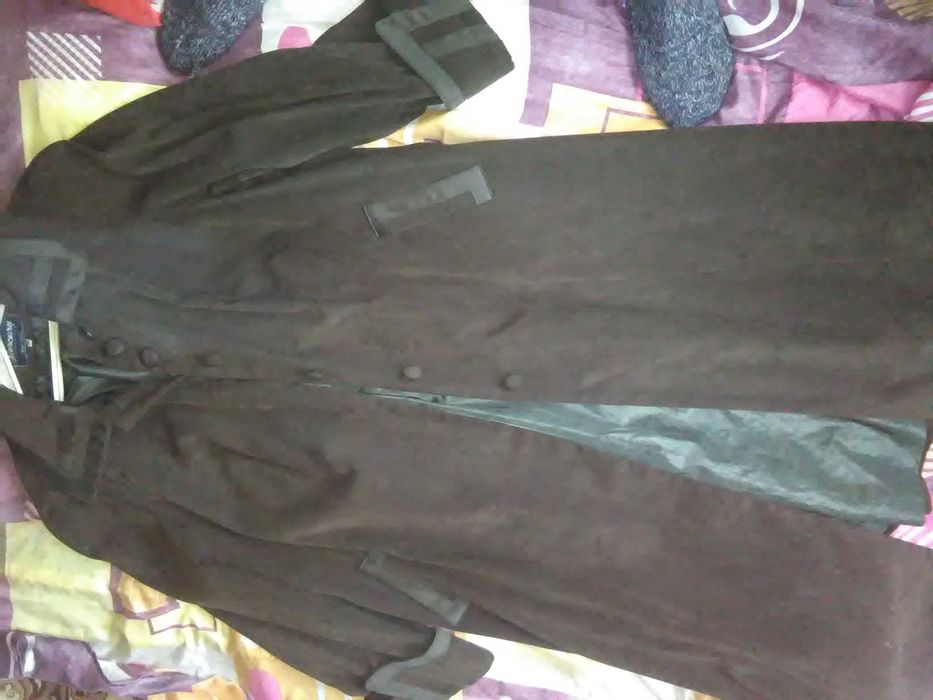 Пальто разные, куртка,кофта,халаты