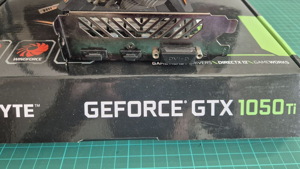 Placa Gráfica Gigabyte GeForce GTX 1050 Ti 4GB OC