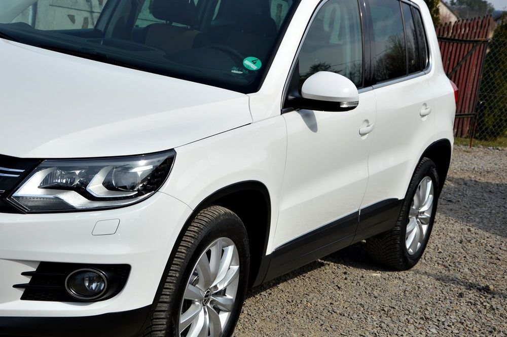 Volkswagen Tiguan LIFT_2.0 TDi 140KM_Alcantara_Navi_Xenon_ZADBANY