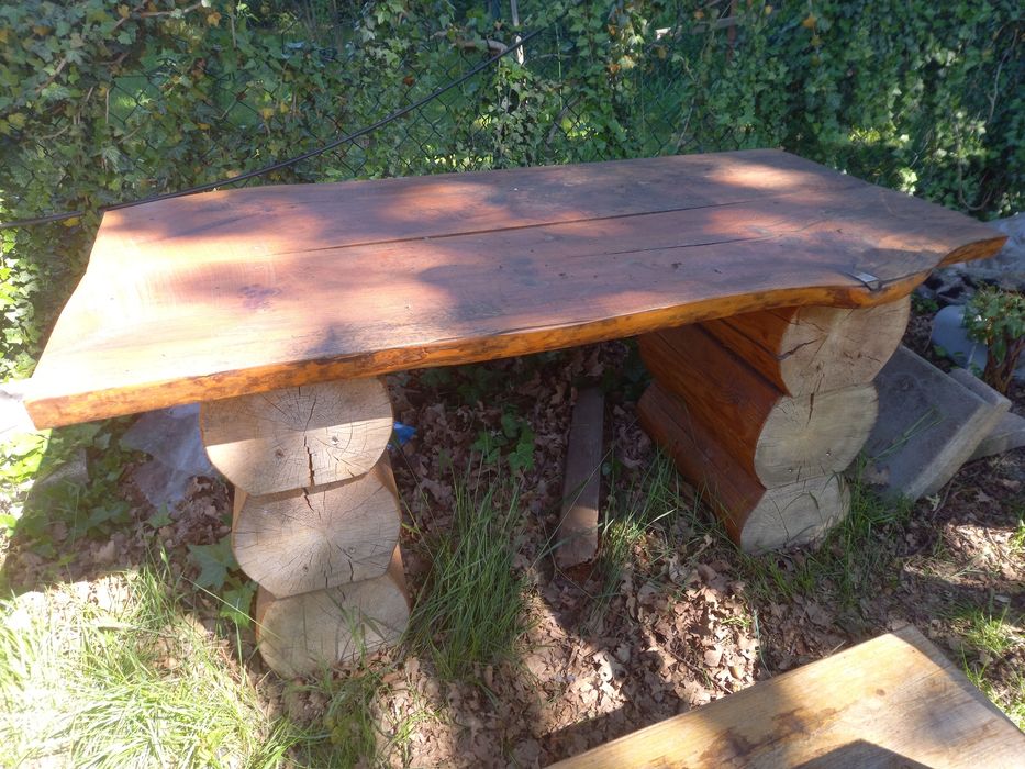 Meble ogrodowe drewniane