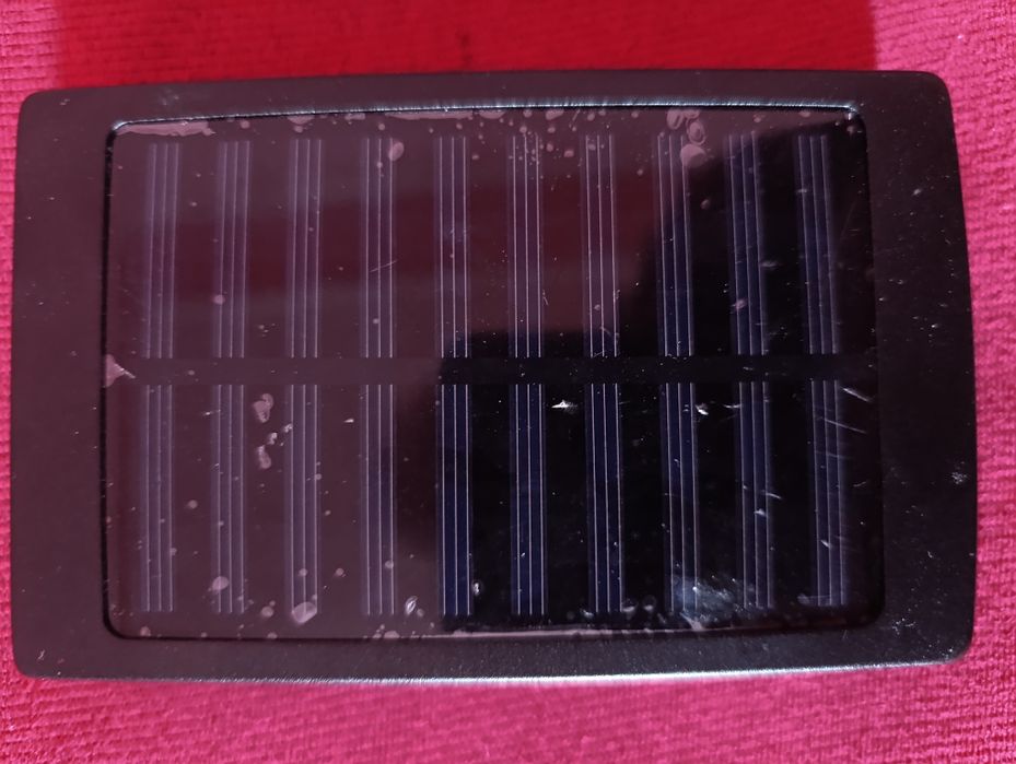 Потужний powerbank-Solar charger -зарядний пристрій