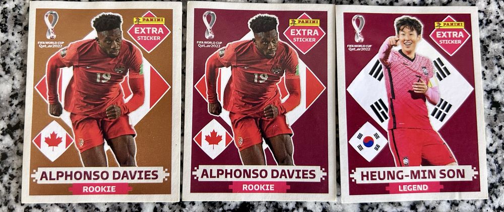 3 cromos legend panini mundial 2022