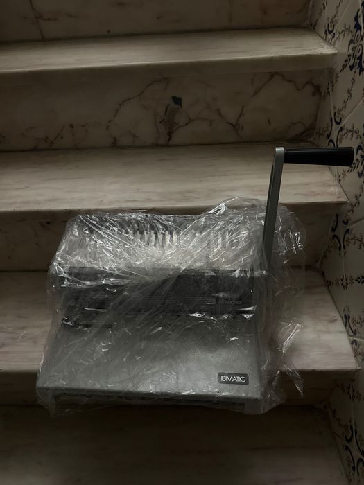 Máquina de encadernar