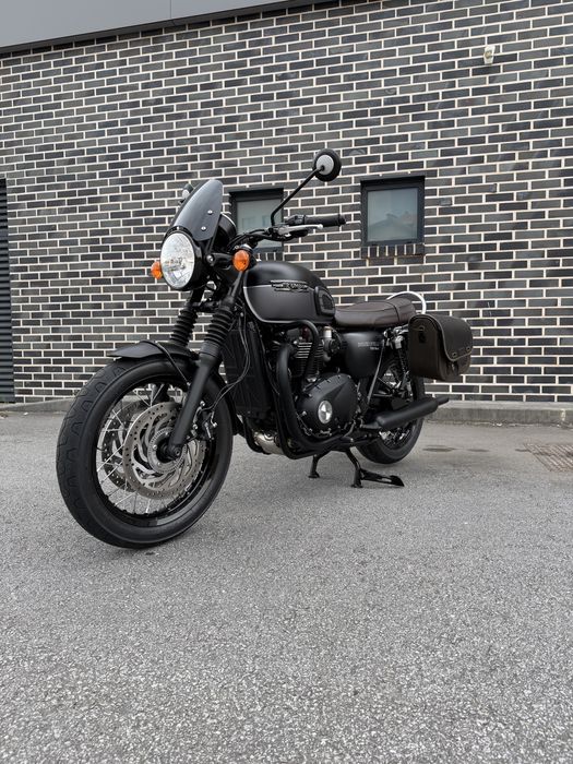 Triumph Bonneville T120 Black Nacional