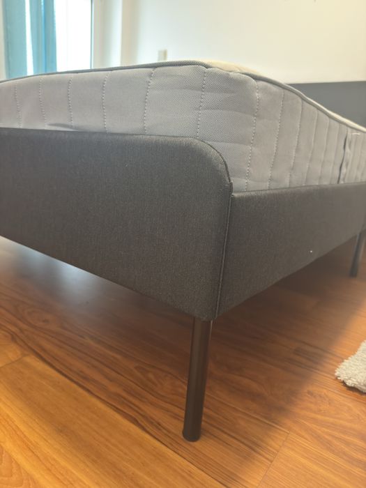 Cama e Colchão Ikea