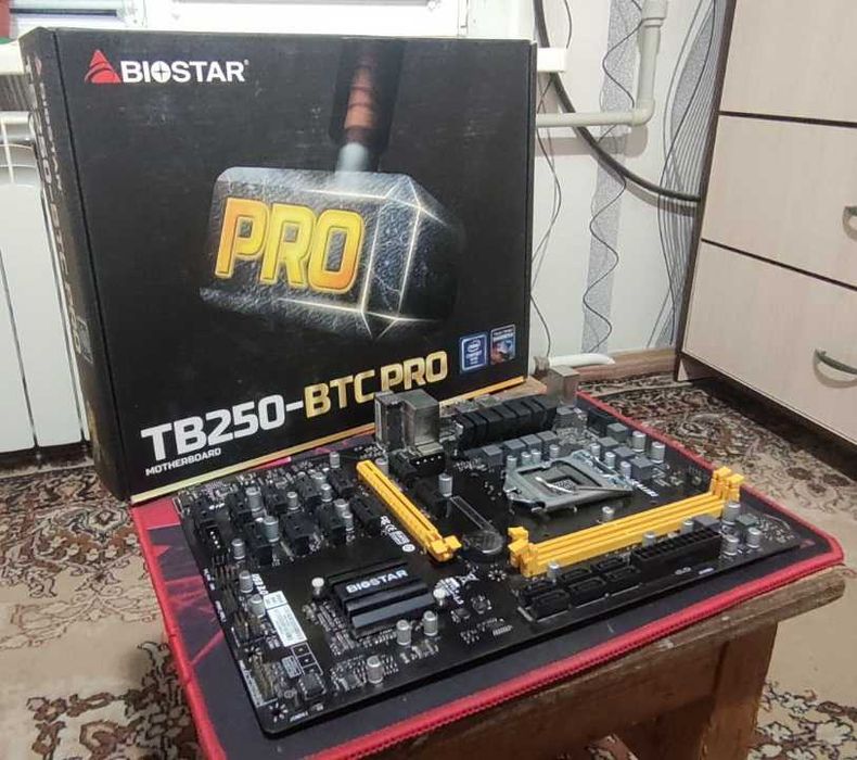 Материнская плата BIOSTAR TB250-BTC PRO ver 6.3 + G4560 + 4GB RAM