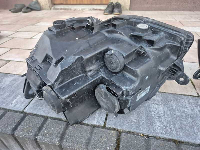 Lampy przód Volkswagen Transporter  T6 lewa i prawa