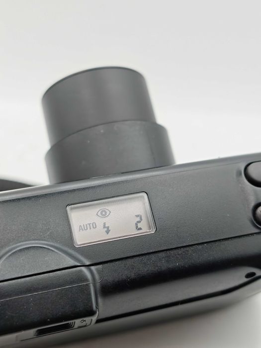 Aparat Nicon Zoom 310 AF