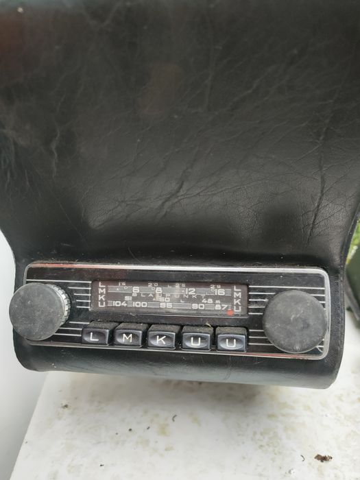 Blaukpunkt Car Stereo with Cassette Player, Roadstar Model, Vintage Speakers, Compatible with 1970s VW Models