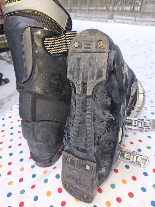 Buty narciarskie  CARV ATOMIC - używane