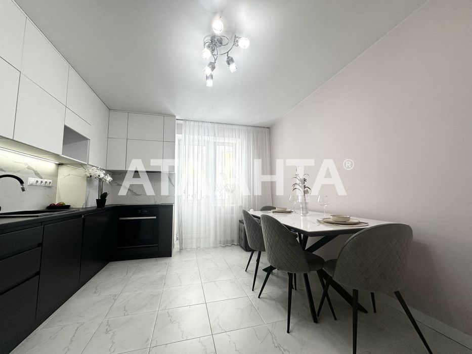Apartment in Kyiv, Pyrohiv - Вид 3