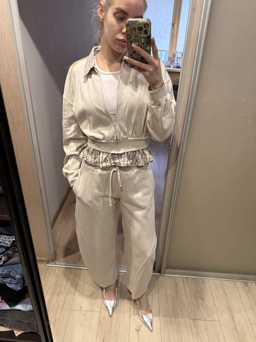 Костюм Zara штани та світшот