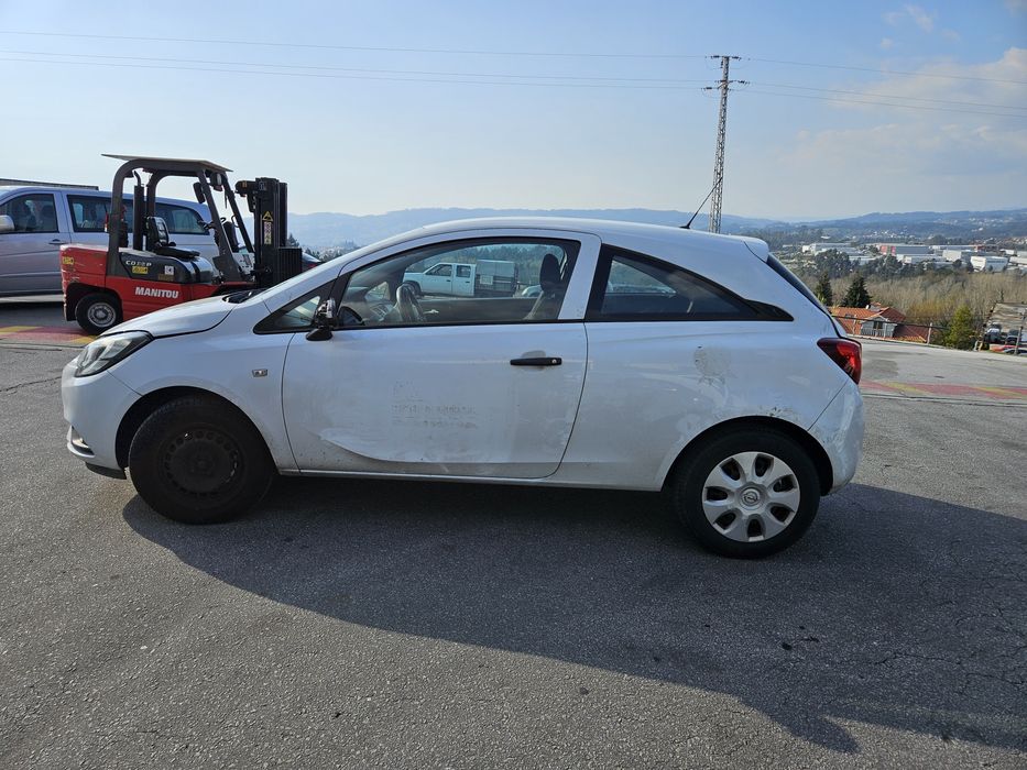 Opel Corsa E 1.3 CDTi de 2016 para peças