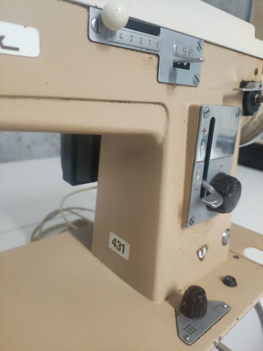 Maszyna do szycia Łucznik 431