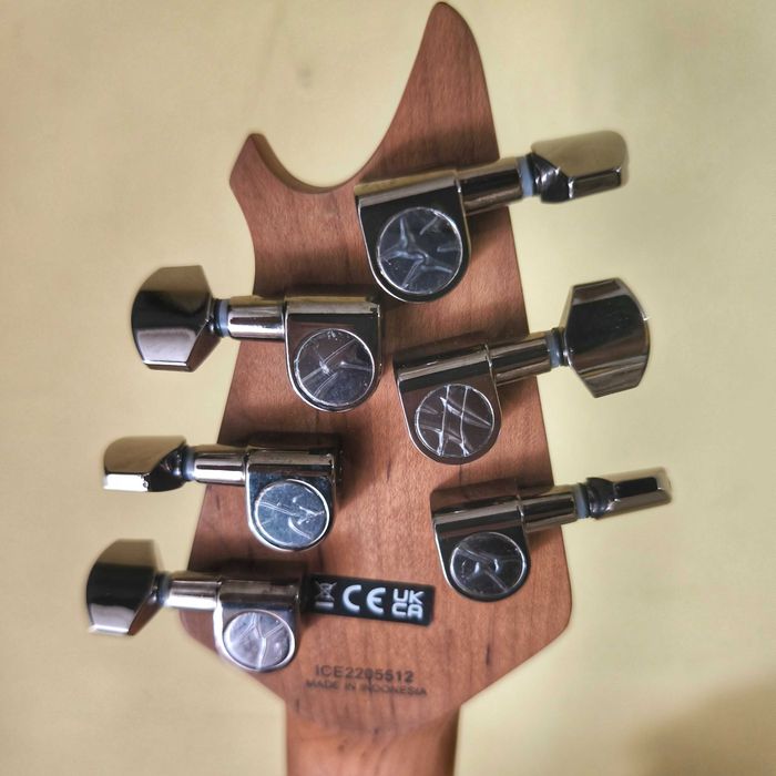 Guitarra EVH Wolfgang (by Fender) Standard QM *NOVA* com saco