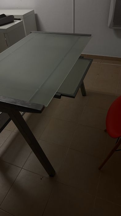 Mesa secretária de trabalho