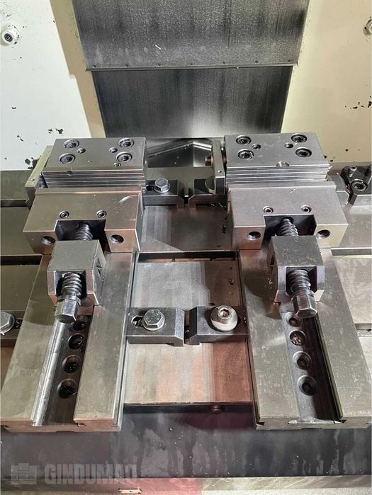 Centrum obróbcze CNC Mazak VCS 430A