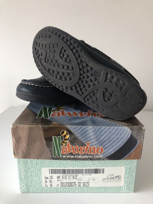 Sapatos Naturino, em bom estado Tamanho 26