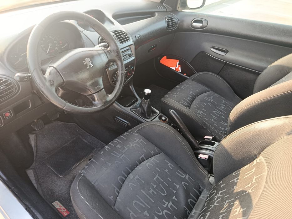 Peugeot 206 2.0HDI comercial
