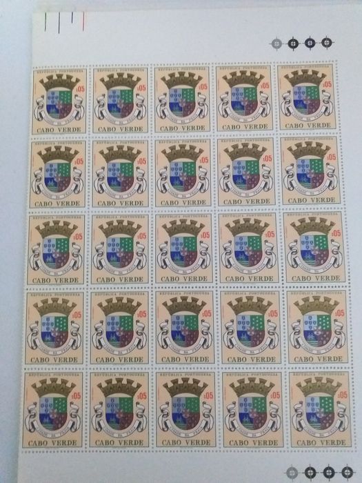 Folhas de selos das ex. colonias portuguesas