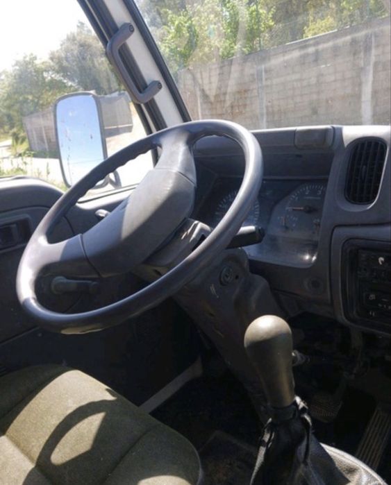 Nissan Cabstar 3.0  com toldo, rodado duplo