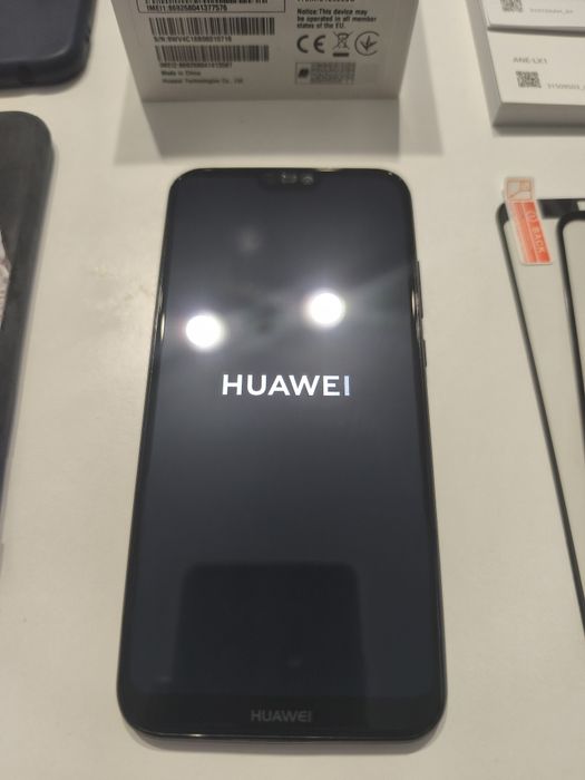 Huawei p20 lite telefon używany smartfon zestaw etui 2x szkiełko 4x